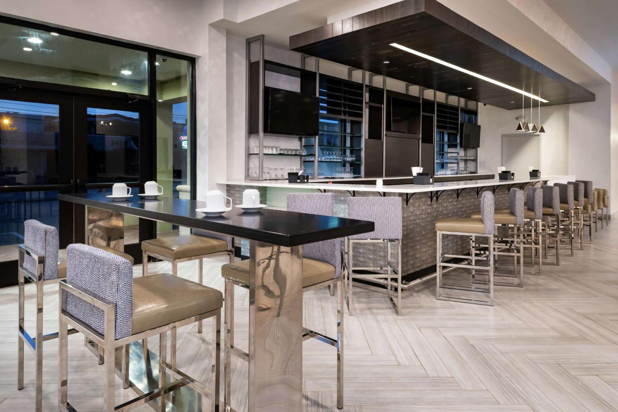 Hilton Garden Inn Columbia Downtown Zewnętrze zdjęcie
